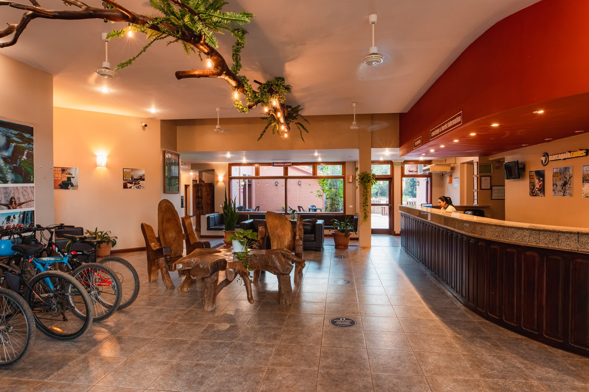 Recepción de Marcopolo Suites Iguazú